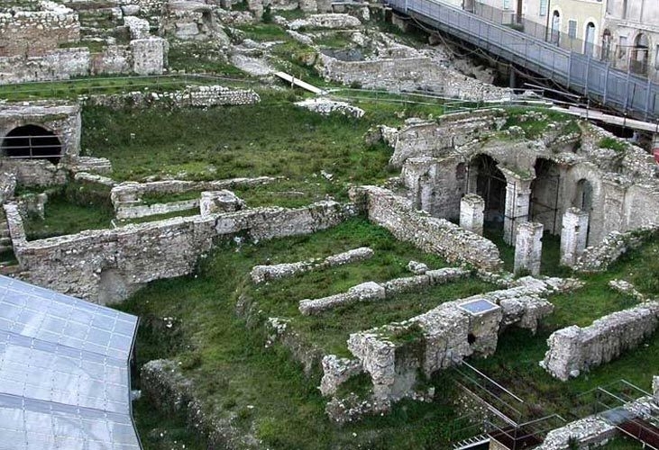 Roman amphitheater